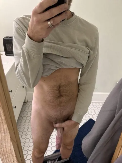 [45] DMs are wide open tonight by Preppyyny