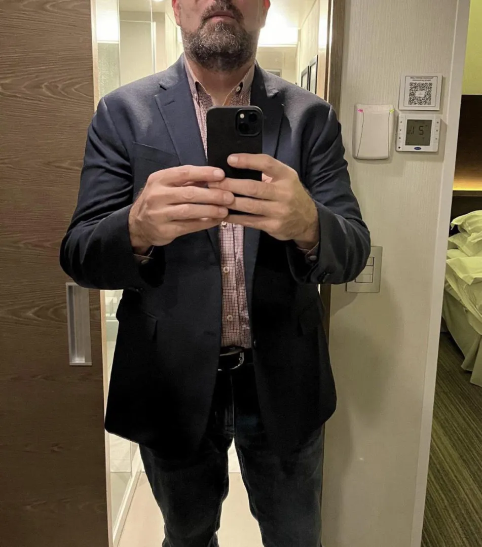 45 [M4FM] domain hotel fun posted by Human_Following2933