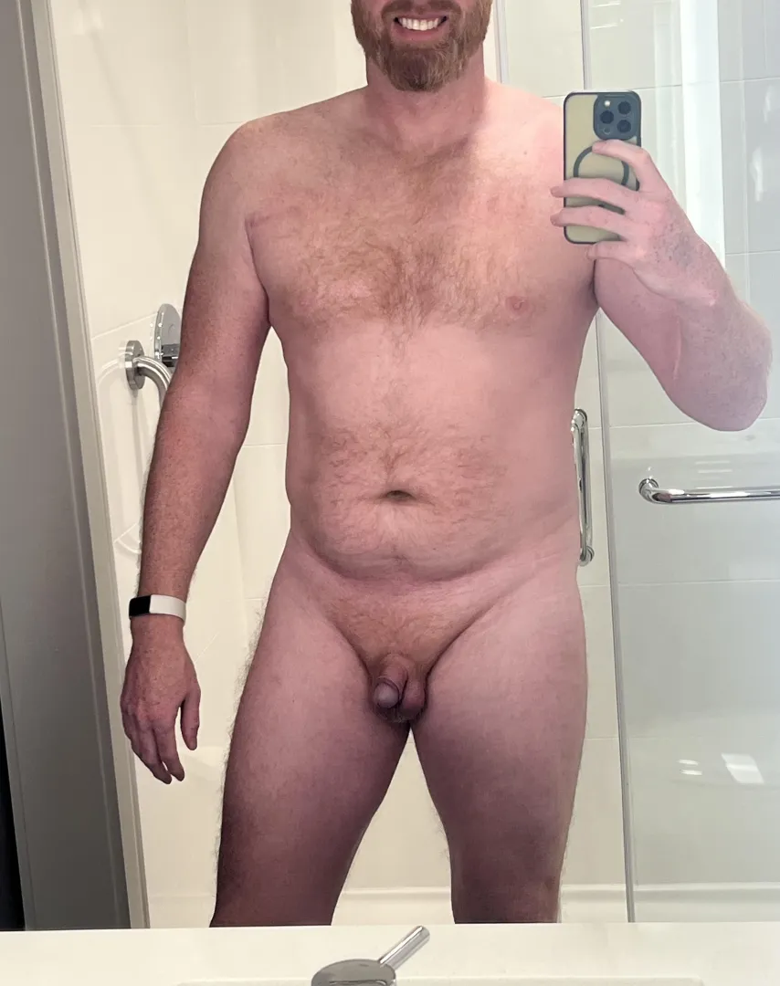 46 6’2” 235lbs posted by ObjectiveSwan96