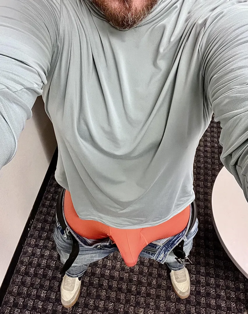 (46) I need you on your knees in front of me posted by ThickSilver69