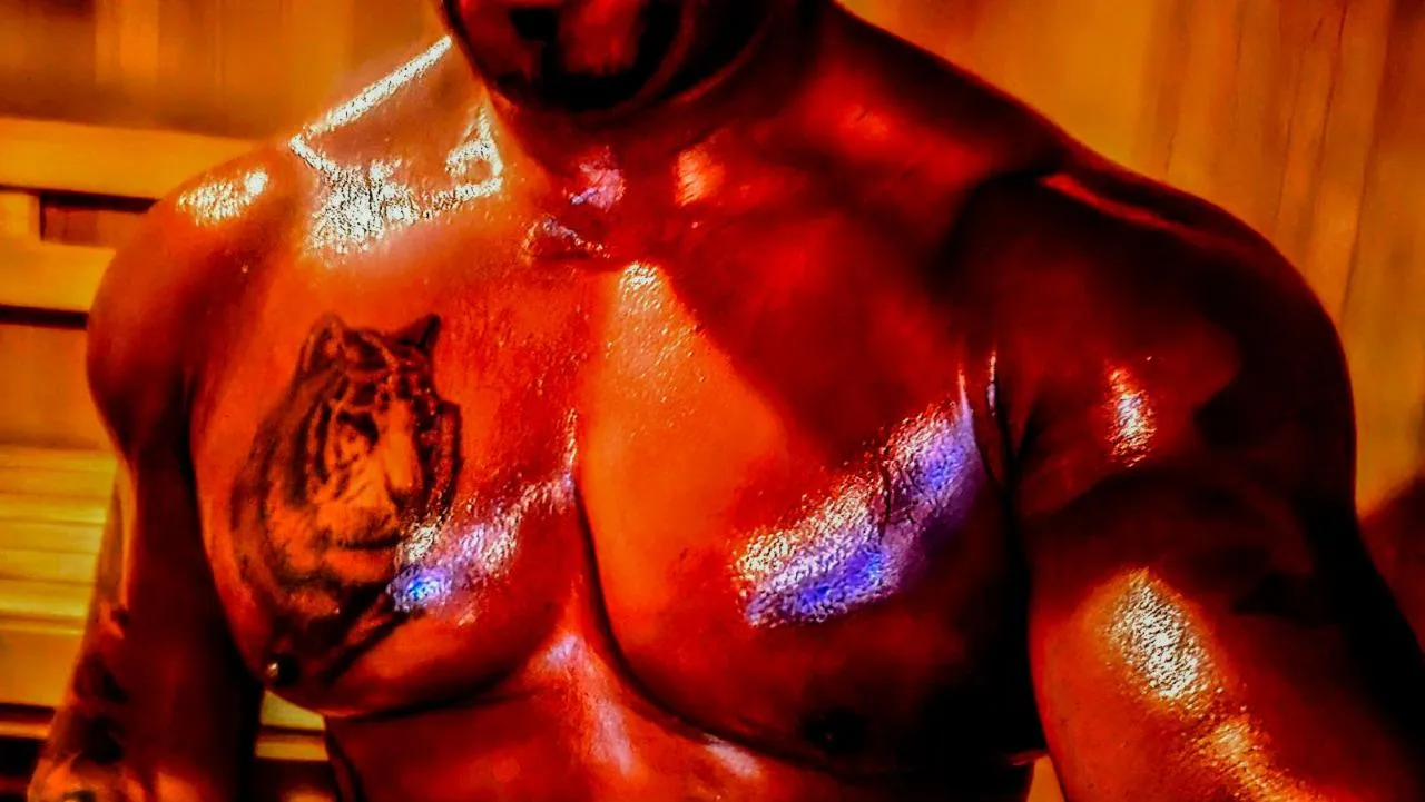 47M Alpha BBC Bully f F/MF posted by Sincerely69you