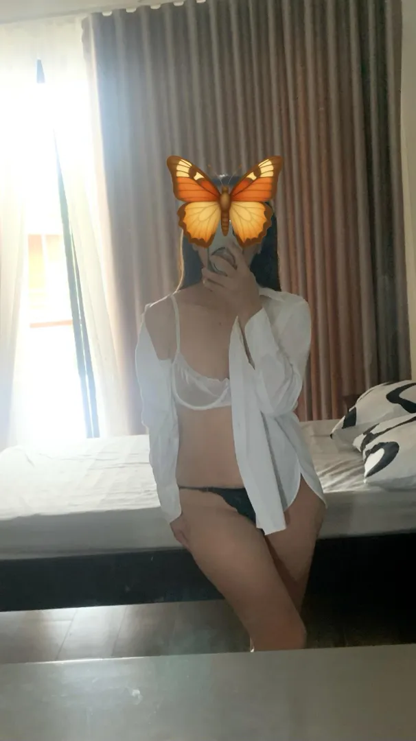 48 [F] Which should I take off? Black or white? posted by Internal-Crow-3333