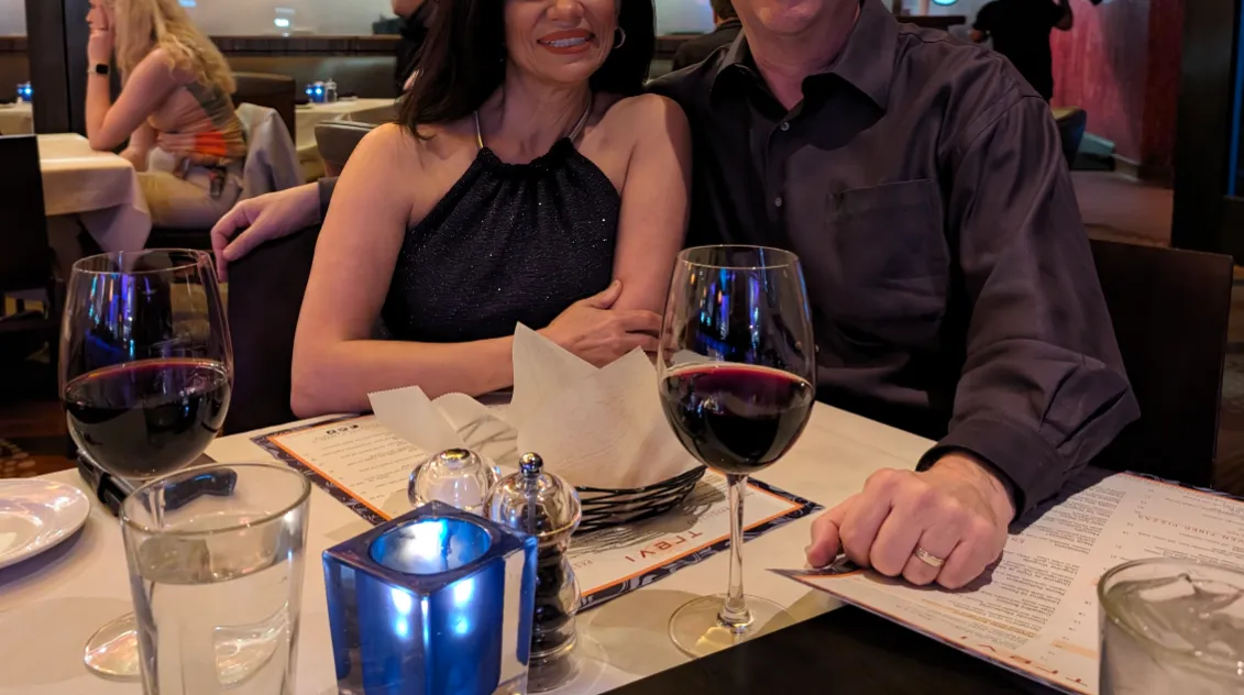 [48/47][MF4MF][Las Vegas] - Visiting professional couples? posted by Summermilph