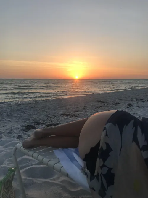 49 Latina MILF by Queenofscissoring