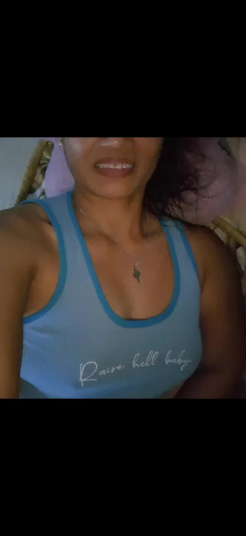 49/49 mf4mf Waikīkī - Friday Saturday night hosting posted by lilikoiseeds