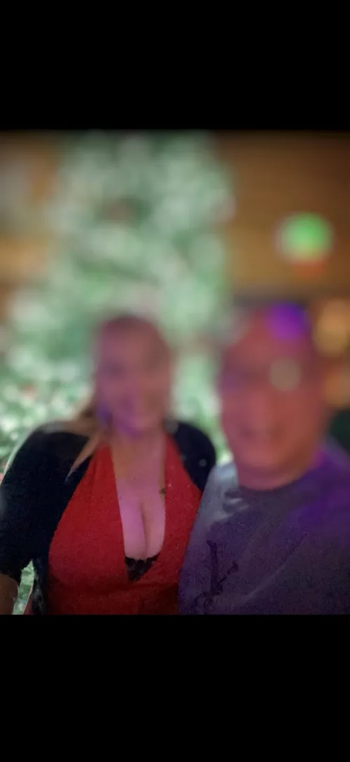 [49/50][FM4FM/F/M][Denver] - Couple looking for couple, or female to share fun with! by Top_Carrot8962