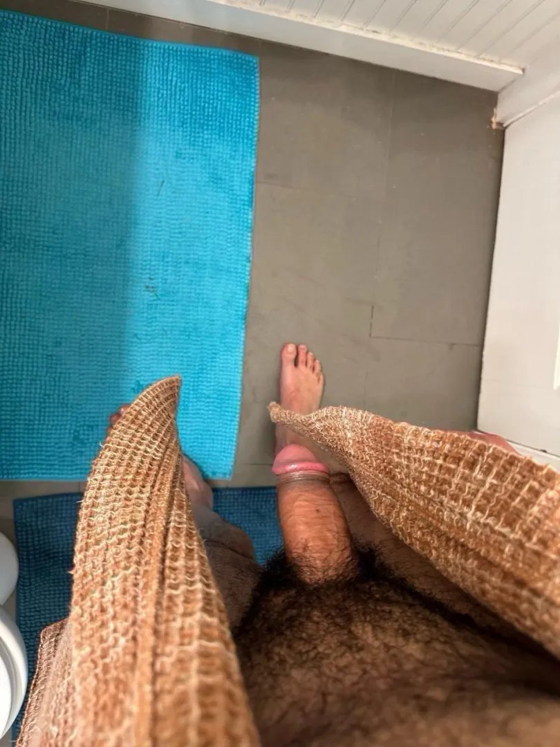 50 [M4F] Flying in for a week. Looking for available throats posted by Accomplished_Dust127