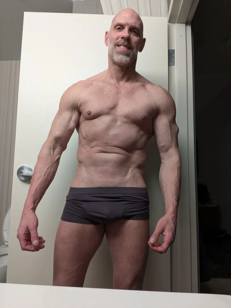 51M- Happy Sunday Funday posted by rock13xx