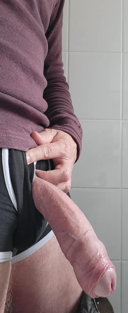 54M [M4F] Looking for wives this weekend! posted by Medical-Raccoon-5445