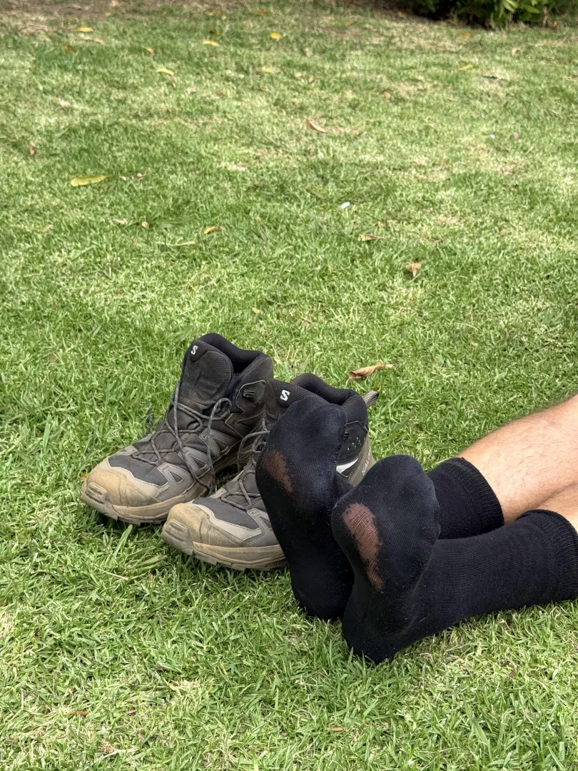 6 hours on my feet… I think these socks almost dissolved posted by StillSteps