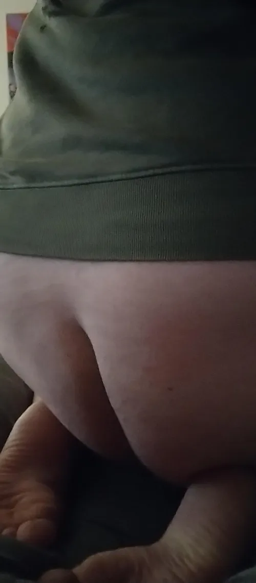 (608) Janesville femboy, 21yo, looking for a cock to please. by Honest-Mountain-372