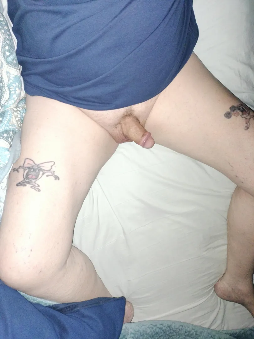 )71)bi and looking posted by Think-Composer-5997