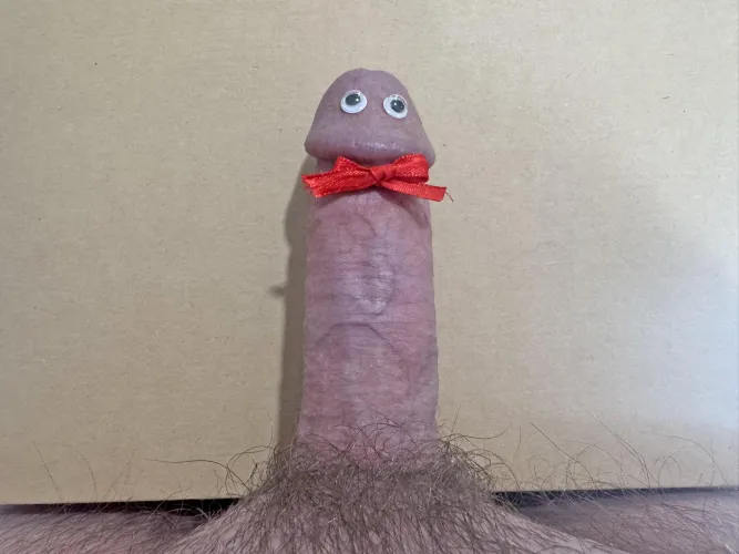 A bow tie always classes things up by -Hedo-Rocks-