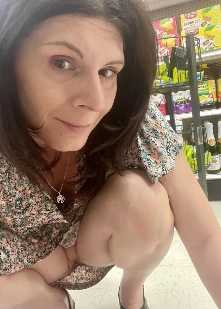 A brief moment of naughtiness in public 42F posted by TheRealAutumnGoddess