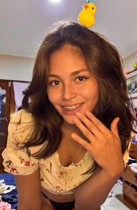 A gentle tease, nothing more posted by Hairy_Ad9767