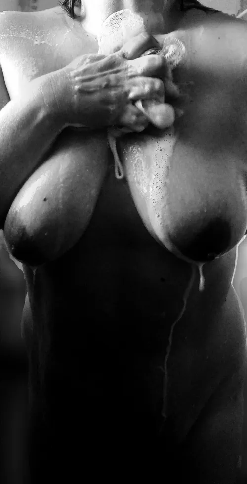 A good start to the week  by Sillymess43