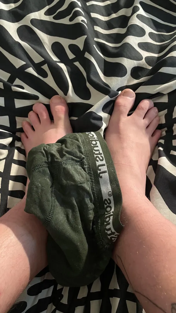 A lil crispy dm if interested. I’m based in Spain posted by AlexDeSole