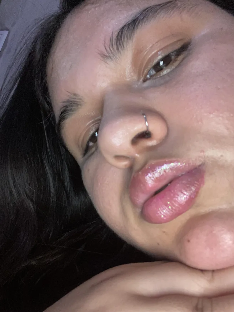 A little bit of sparkle for your day. posted by lajefaacatri