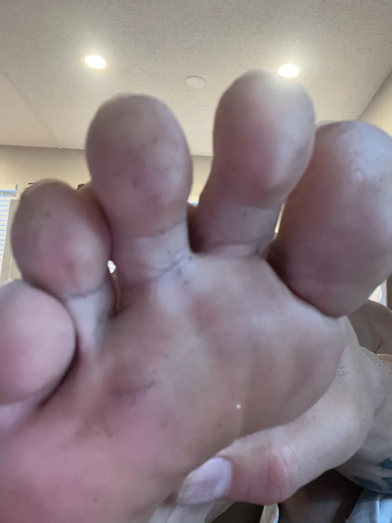 A little dirty from the gym ! posted by Richiedamook