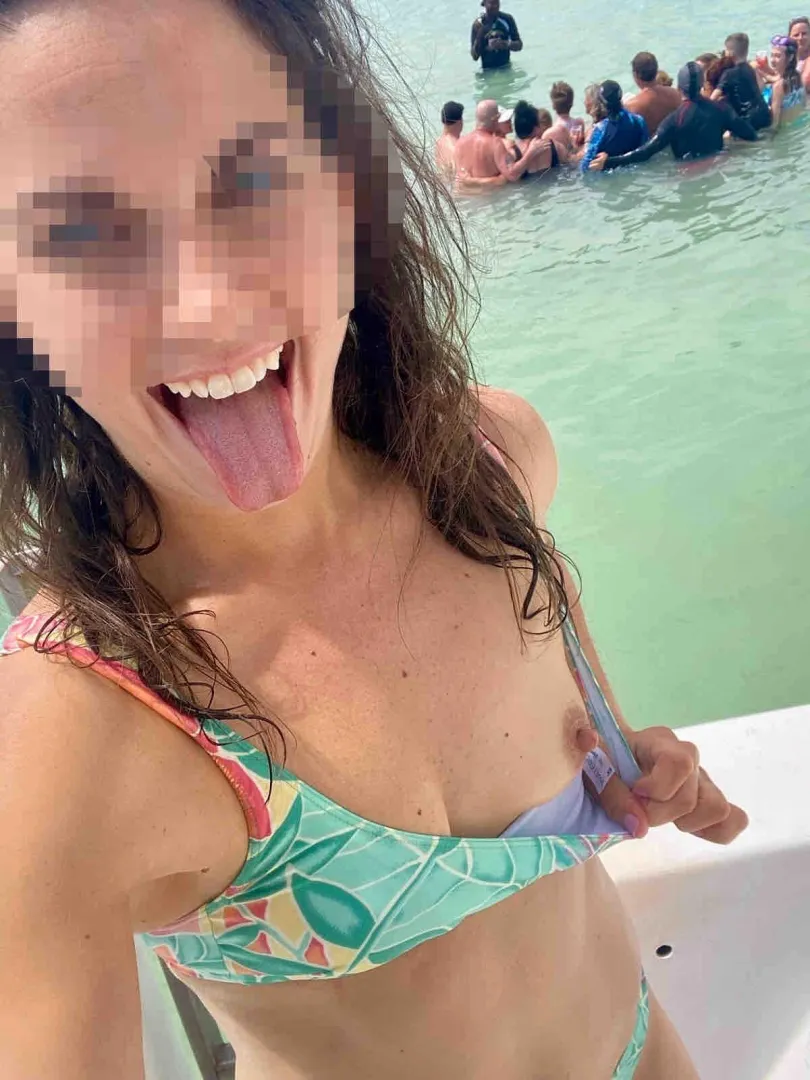 A little disappointed no one noticed  posted by diiirtylittlesecret