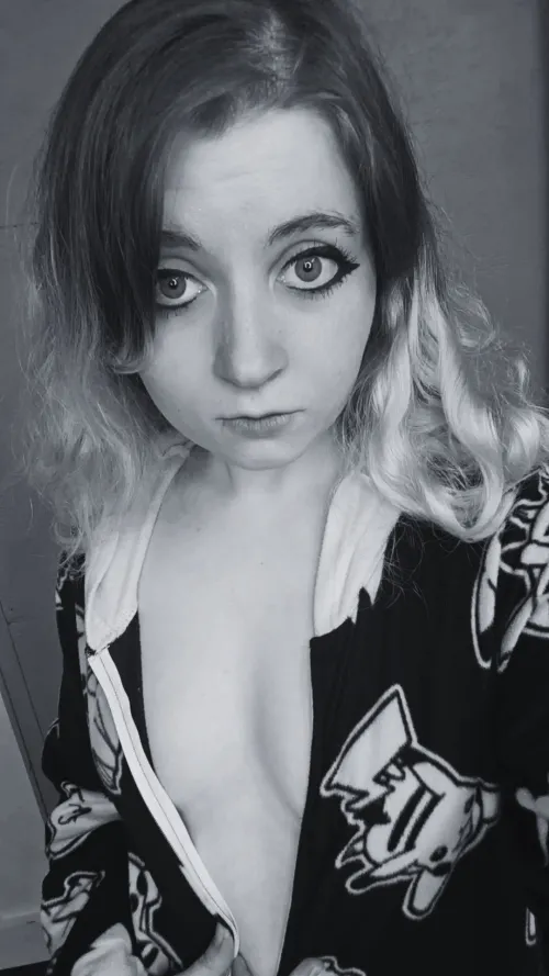 a little teaser for what’s next by MoonlightLunaKiss