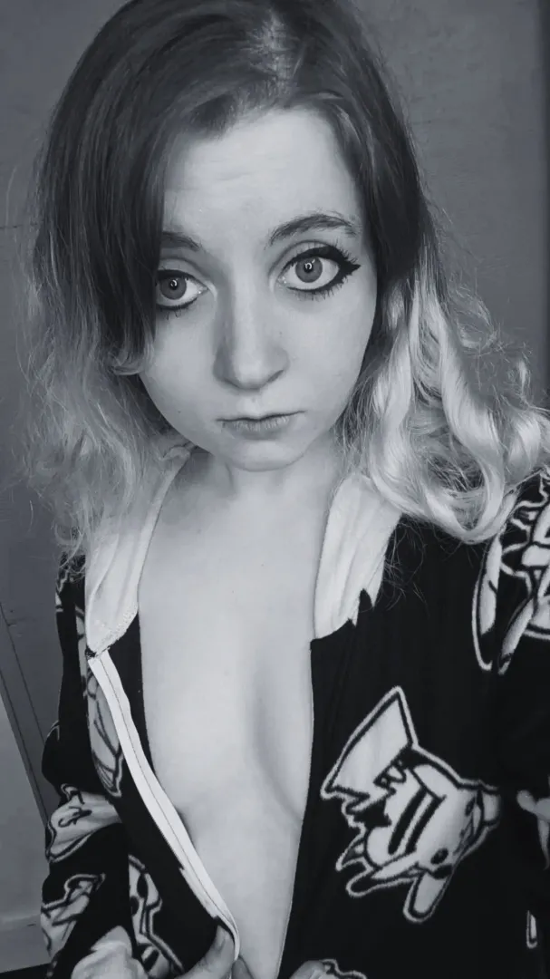 a little teaser for what’s next posted by MoonlightLunaKiss