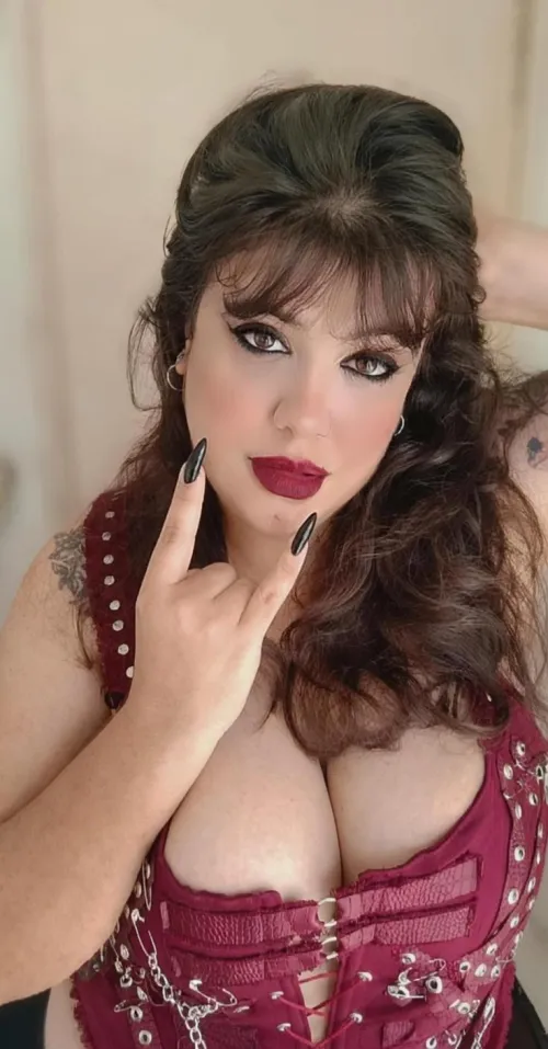 A man who truly values a woman is willing to do anything; Obeying like a good cuckold might make all the difference, and you might even get to lick the semen off the floor! by MadyGod