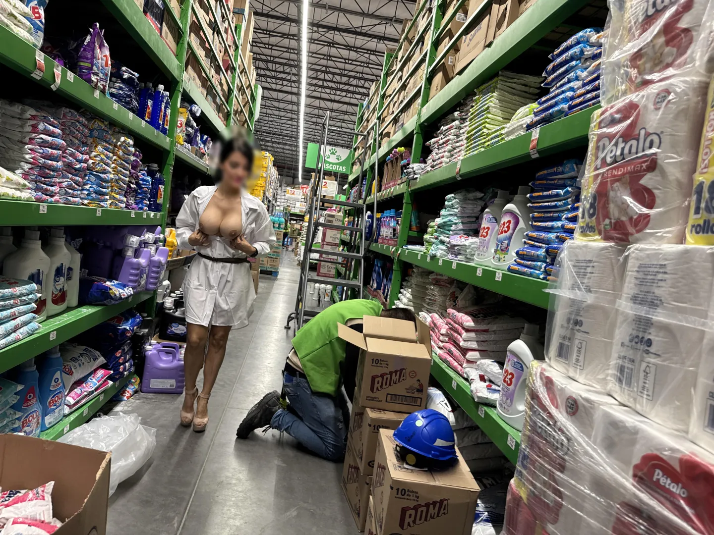 A mis 52 años aun me encanta la adrenalina de ser exhibicionista posted by L_A-Tina