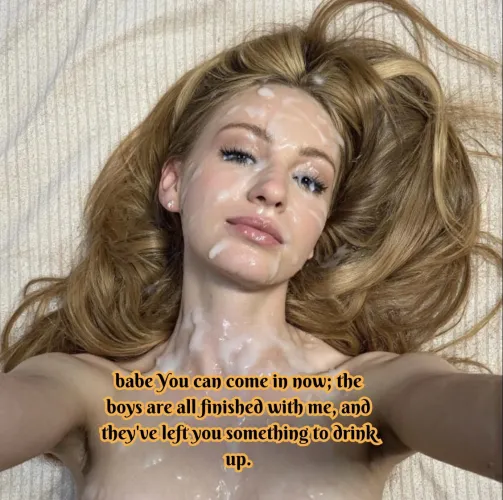 A modern day wife who still makes food for her husband by Noteneo