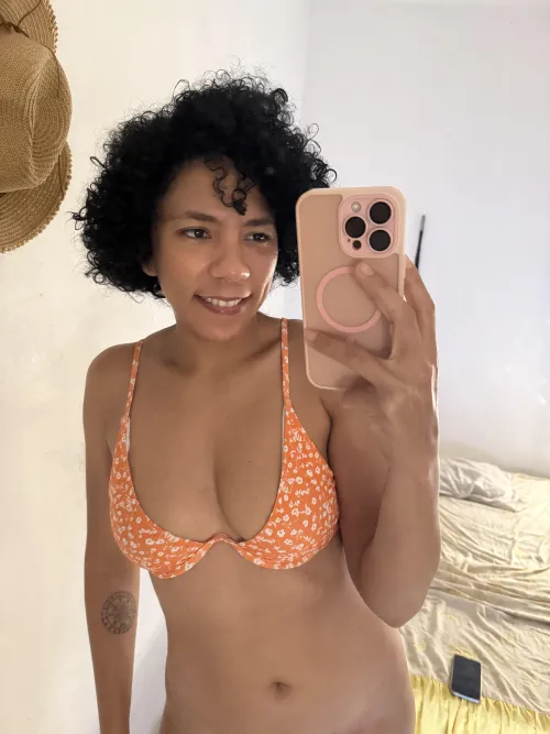 A photo to brighten your evening by adricurly