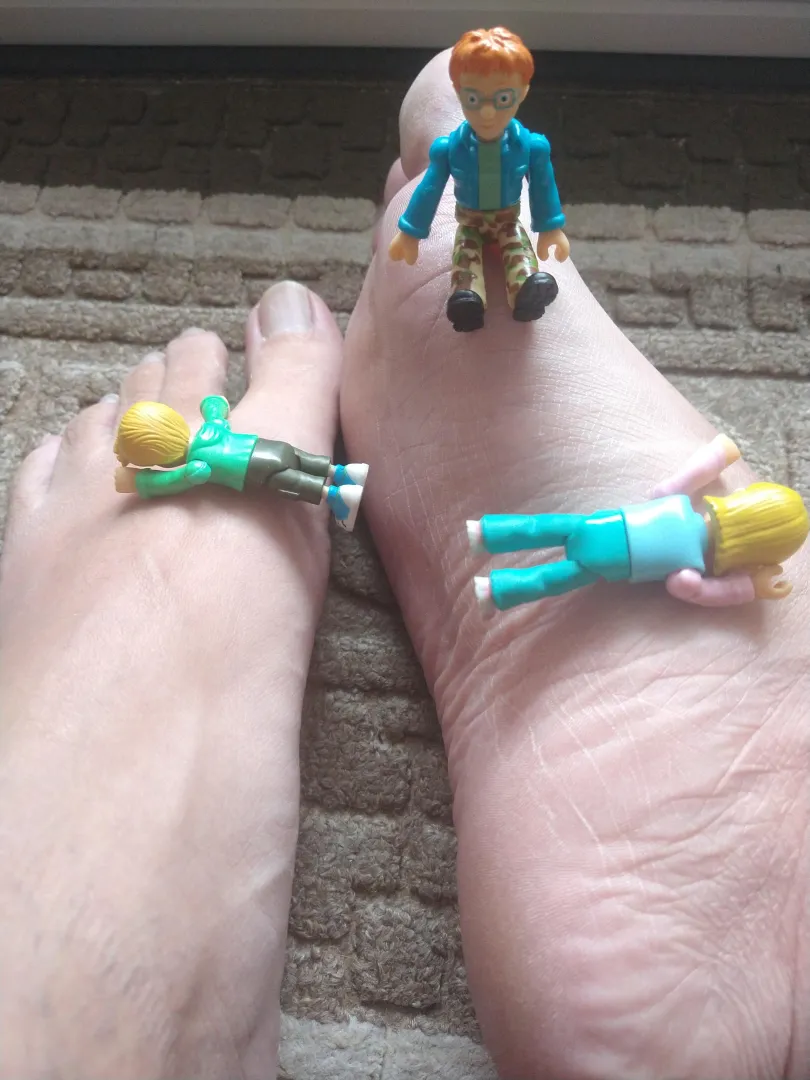 A playground for tinies... posted by Richard_Feed_