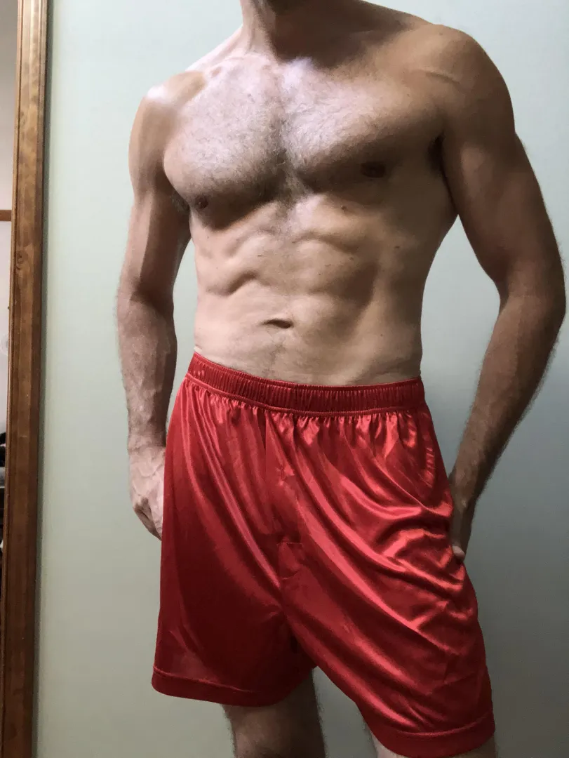 A Satin-Smooth Finish to the Week posted by ThrowinSchadenfreude