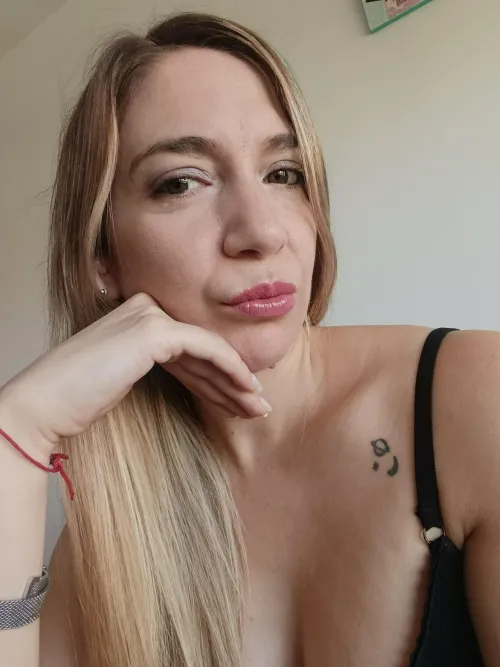 A soft glow... is it sexy? by usweettlady