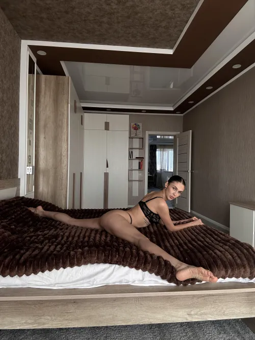 A tease that hits every time (oc) by ssweetlustt