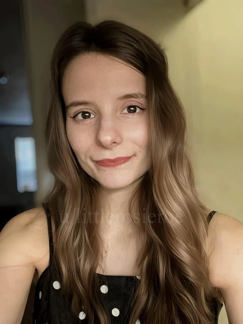 A useless little loser posted by littlerosieroe