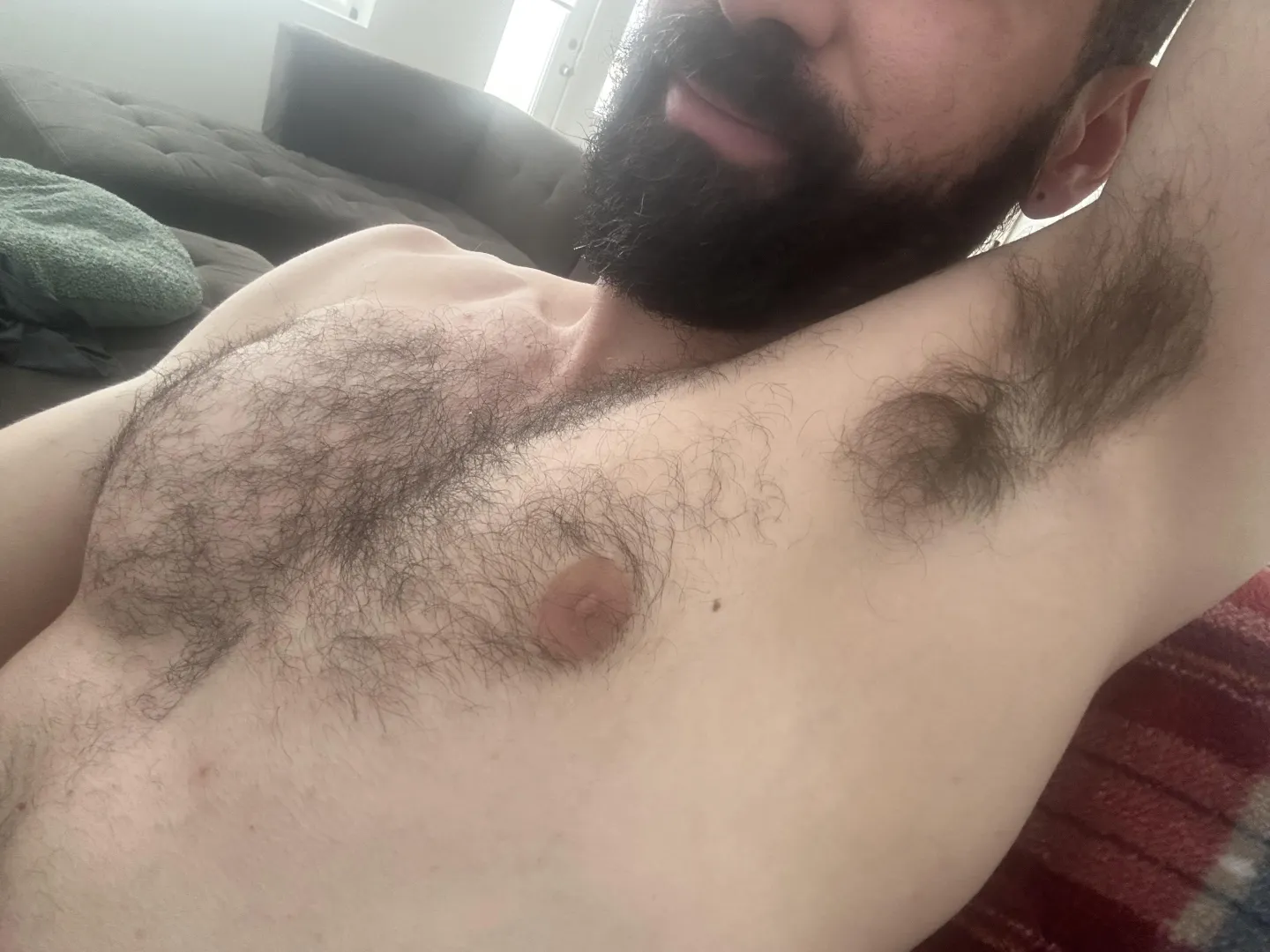 A vers guy just for you posted by j12606004