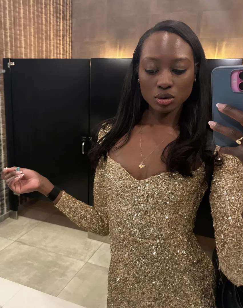 Accepting new LOSERS to work for me, lie to their family and friends about their addiction, pick up extra shifts. Keep sending to Goddess Ana. Then send again.  posted by deepfloat0