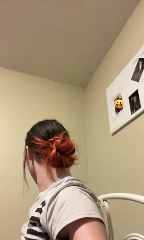 accidentally made this bun and just left it like that by RedRageee