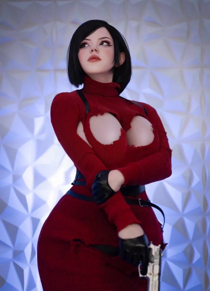 Ada Wong cospl,ay by Kuroitsne posted by Kurokitsunexcos