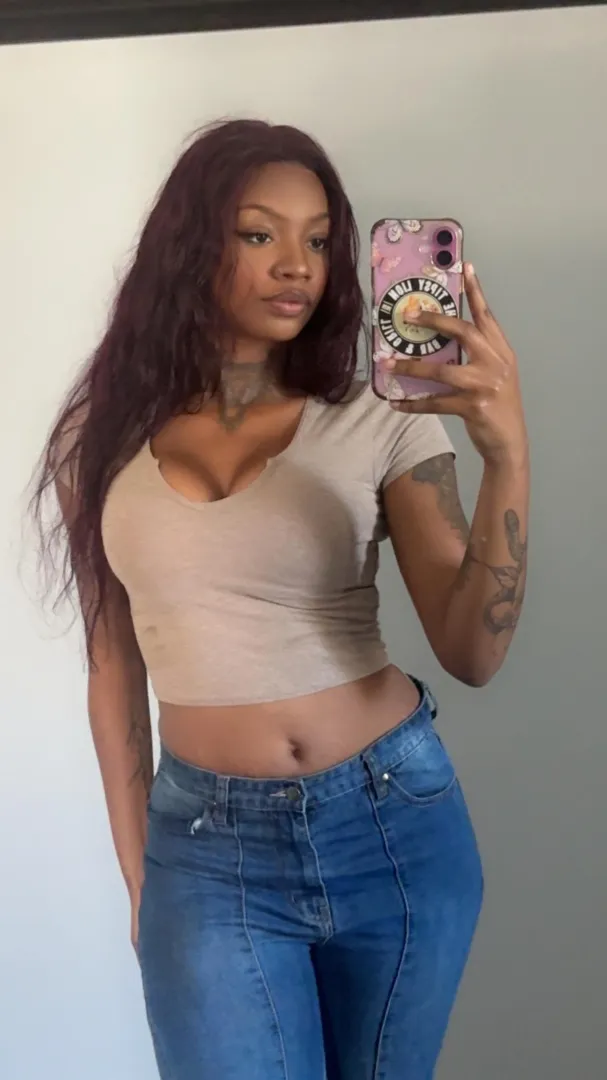 Add me posted by Maya_ville400