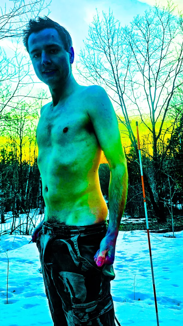 Admire the sunset posted by feelingverynaughty