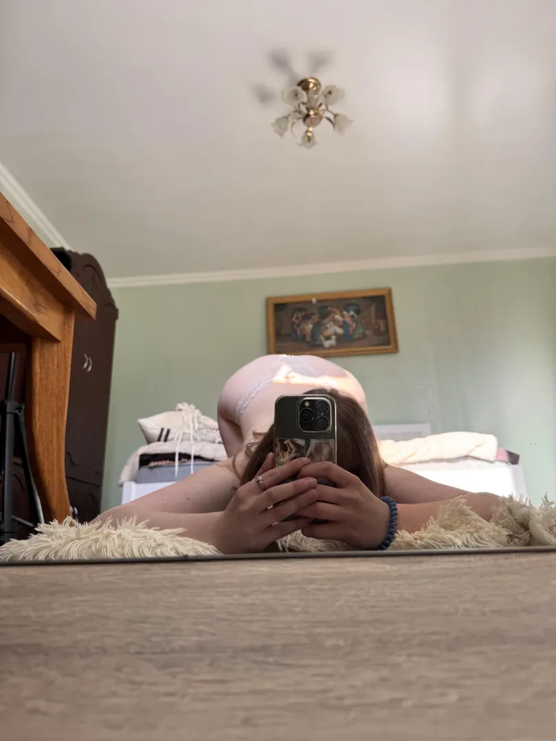 admit u like [f] posted by bbyemmaa