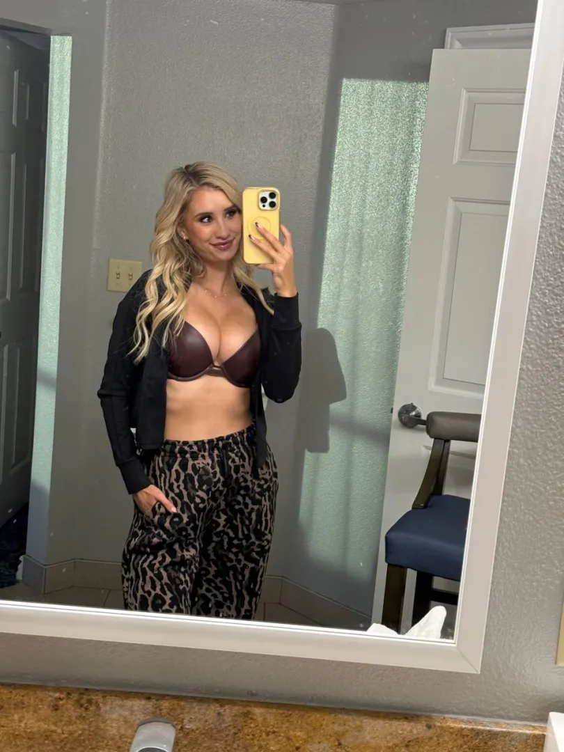 Adorable enough for a few pumps at least? posted by aria_adams