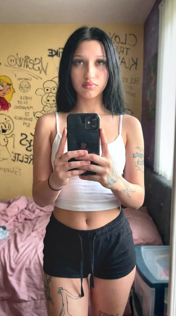 Age: 19, bold and aware of you. posted by Acceptable-Dog-6915