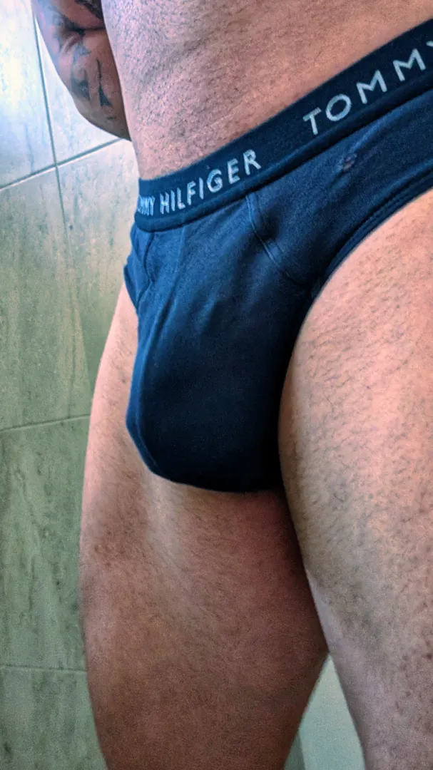 Age 41. Good looking specimen that still handles business. posted by King_Daddy_01