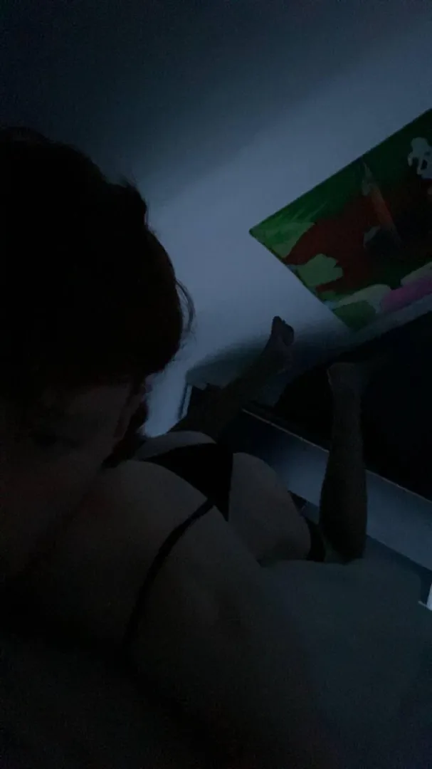 age:19 first time posting here… posted by twinkyfun