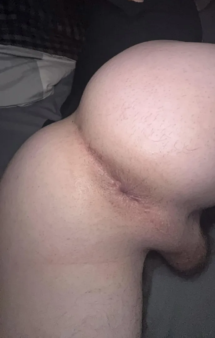 Age:22 My hole is begging to be fucked! posted by Ok_Way5190