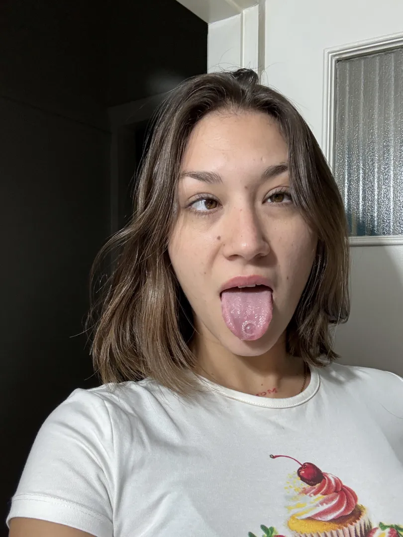 ahegao practice gone sexy posted by No-Scientist00