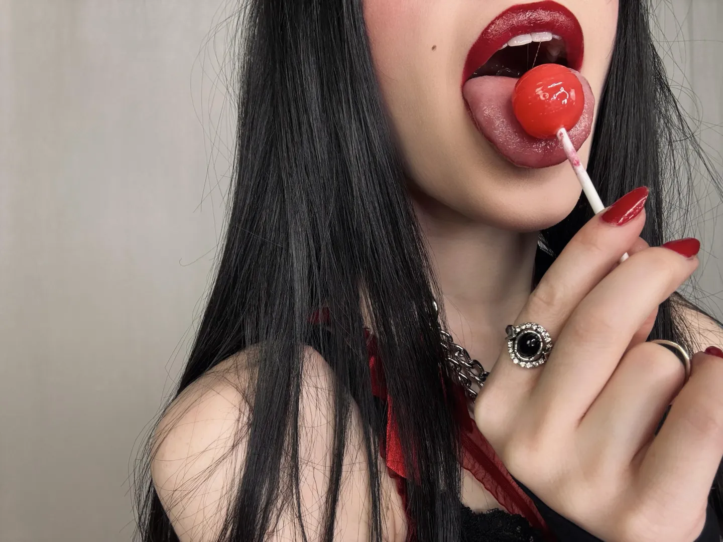  ahhhhh posted by pois0nberry