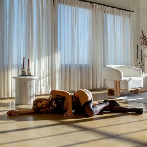 Alanna Pow in black by Pavlovurasag